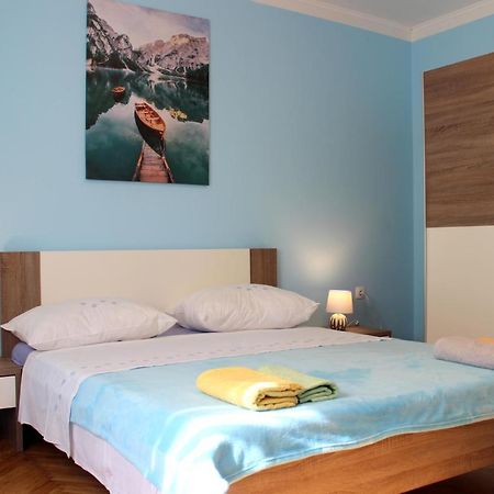 Holiday Home Irena Poljica  Екстериор снимка
